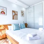 Oleholidays 513 Romana Playa Junto Al Mar Апартаменты *